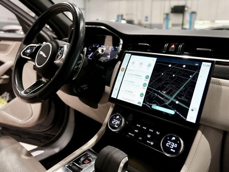 Jaguar F-Pace F-Pace 2.0 D 163 CV AWD aut. R-Dynamic S