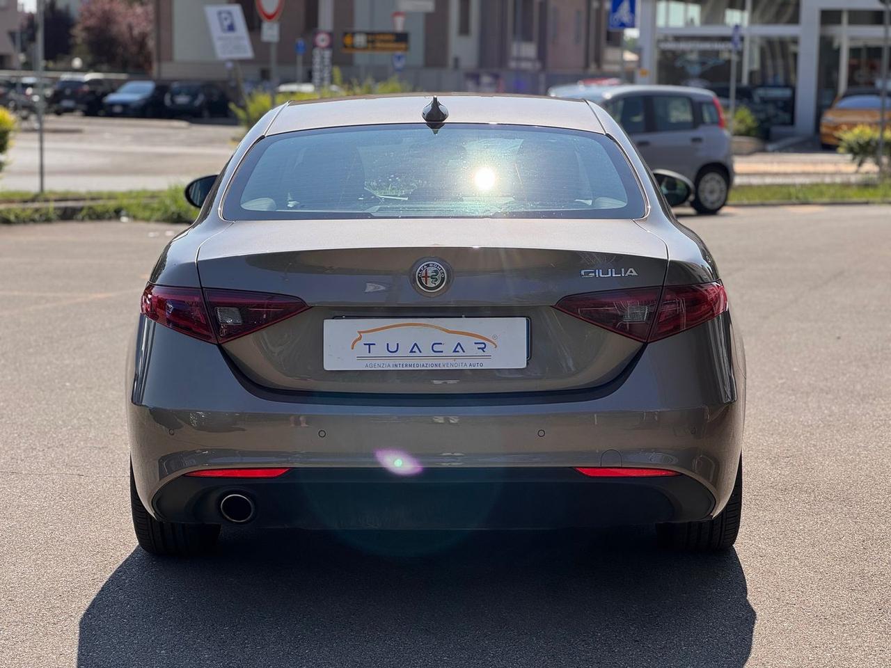 Alfa Romeo Giulia Business 2.2 JTD ECO #11882