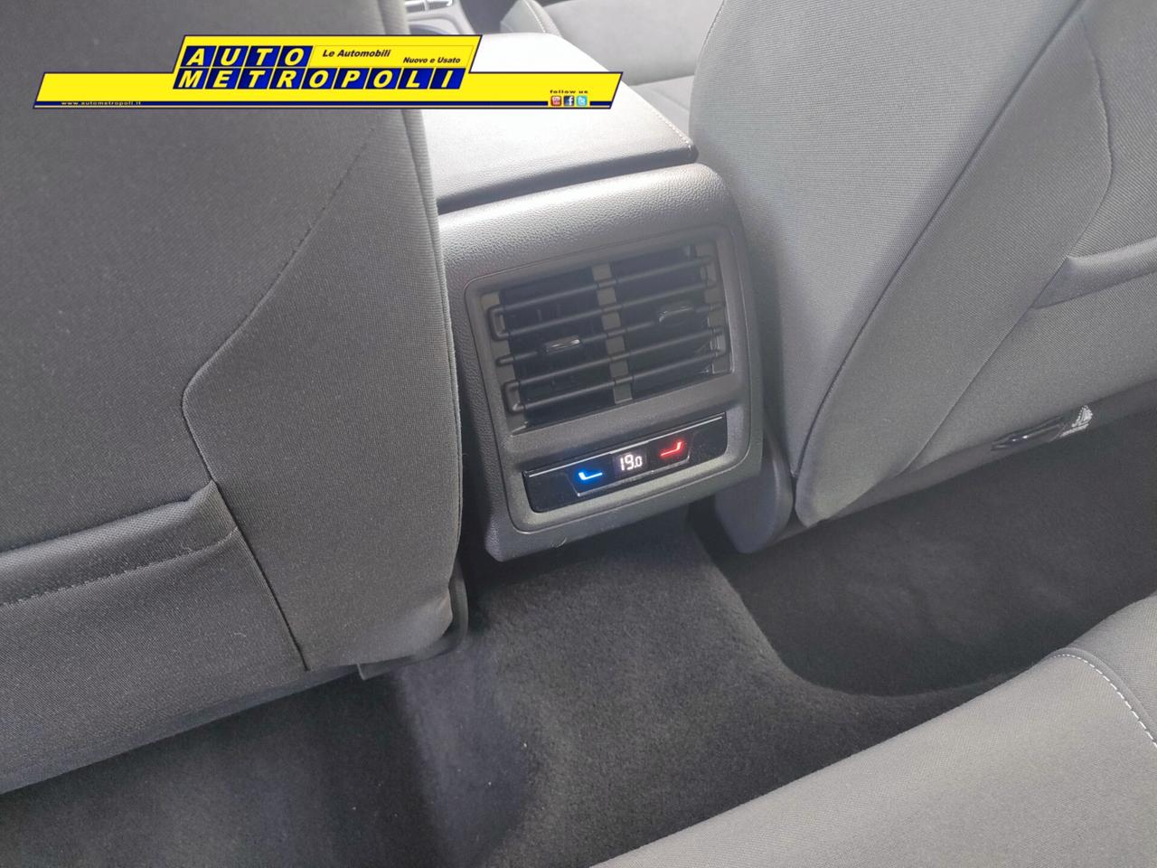 Volkswagen Golf 2.0 TDI DSG SCR Style (Automatica)