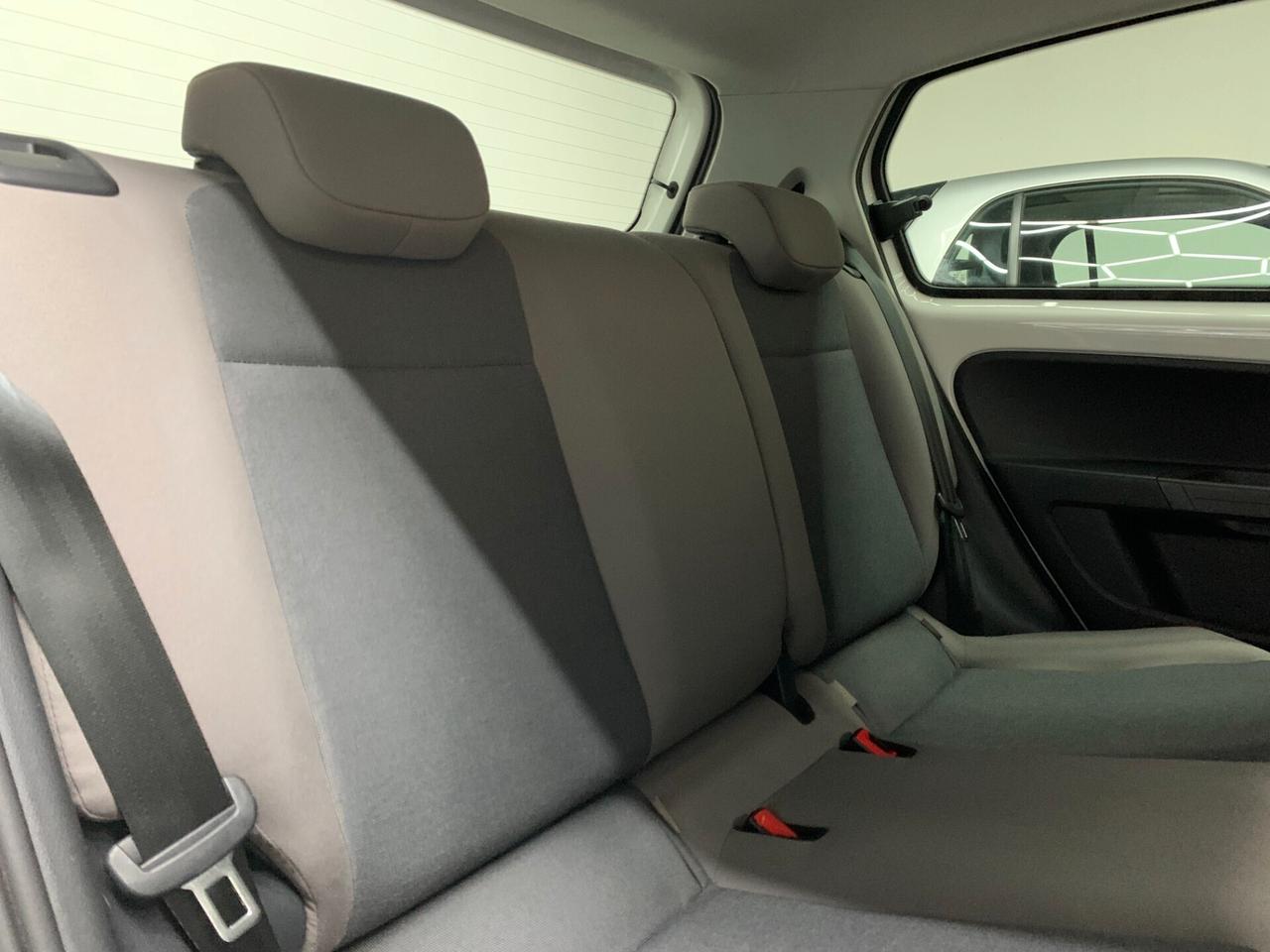 Volkswagen cross up! 1.0 75 CV 5p.