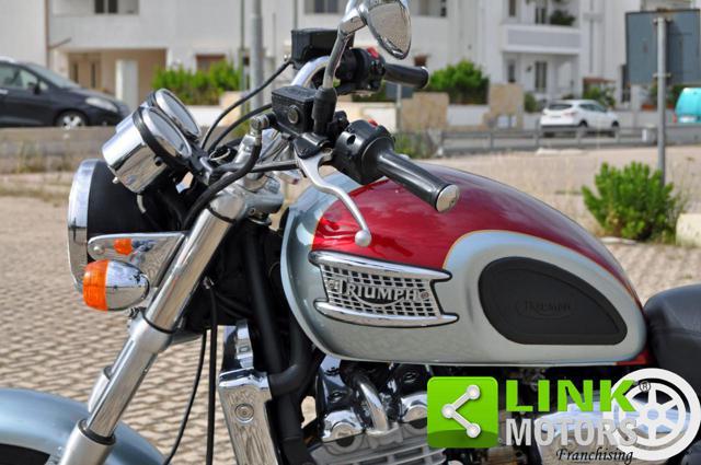 TRIUMPH Thunderbird 900 VERSIONE 1