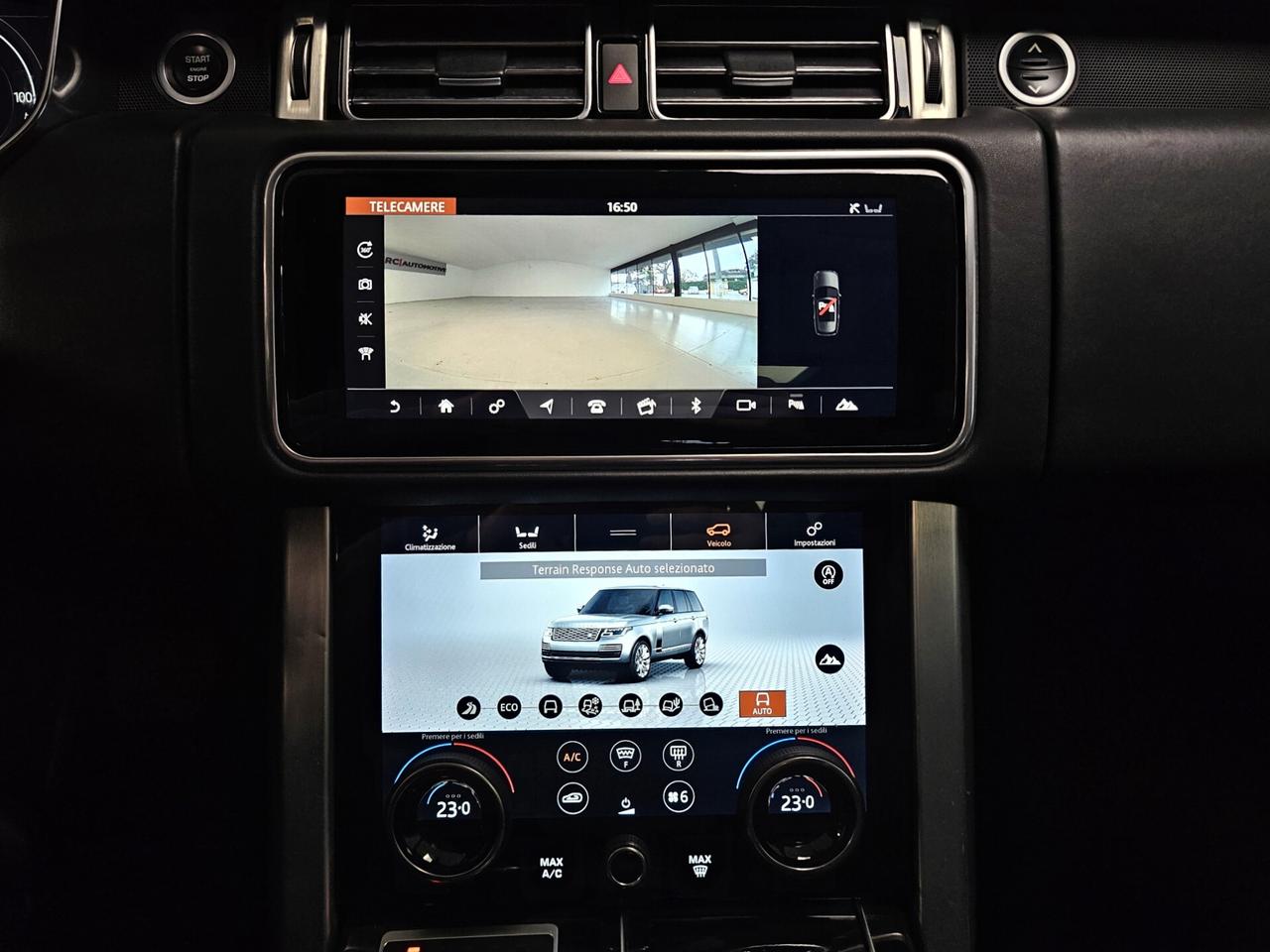 Land Rover Range VOGUE P400E LWB 2.0