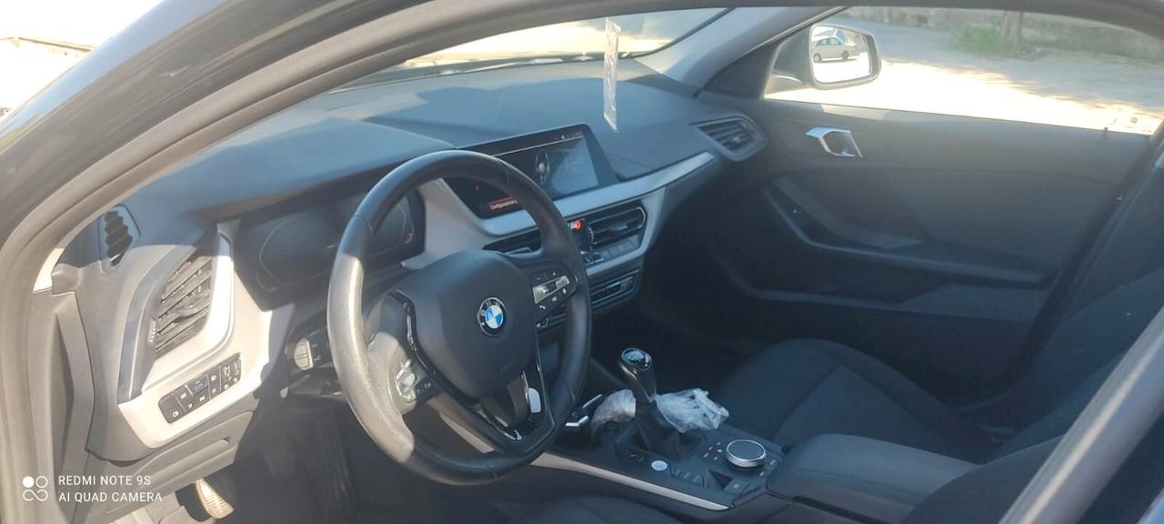 Bmw 118 118i 5p. Business Advantage
