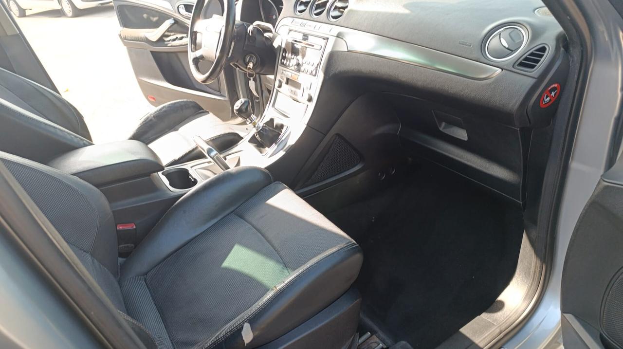 Ford S-Max 2.0 TDCi 140CV Titanium DPF