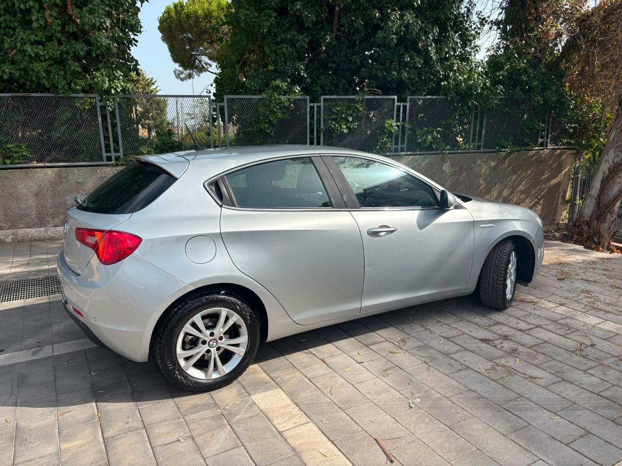 Alfa Romeo Giulietta 1.6 JTDm-2 105 CV Progression