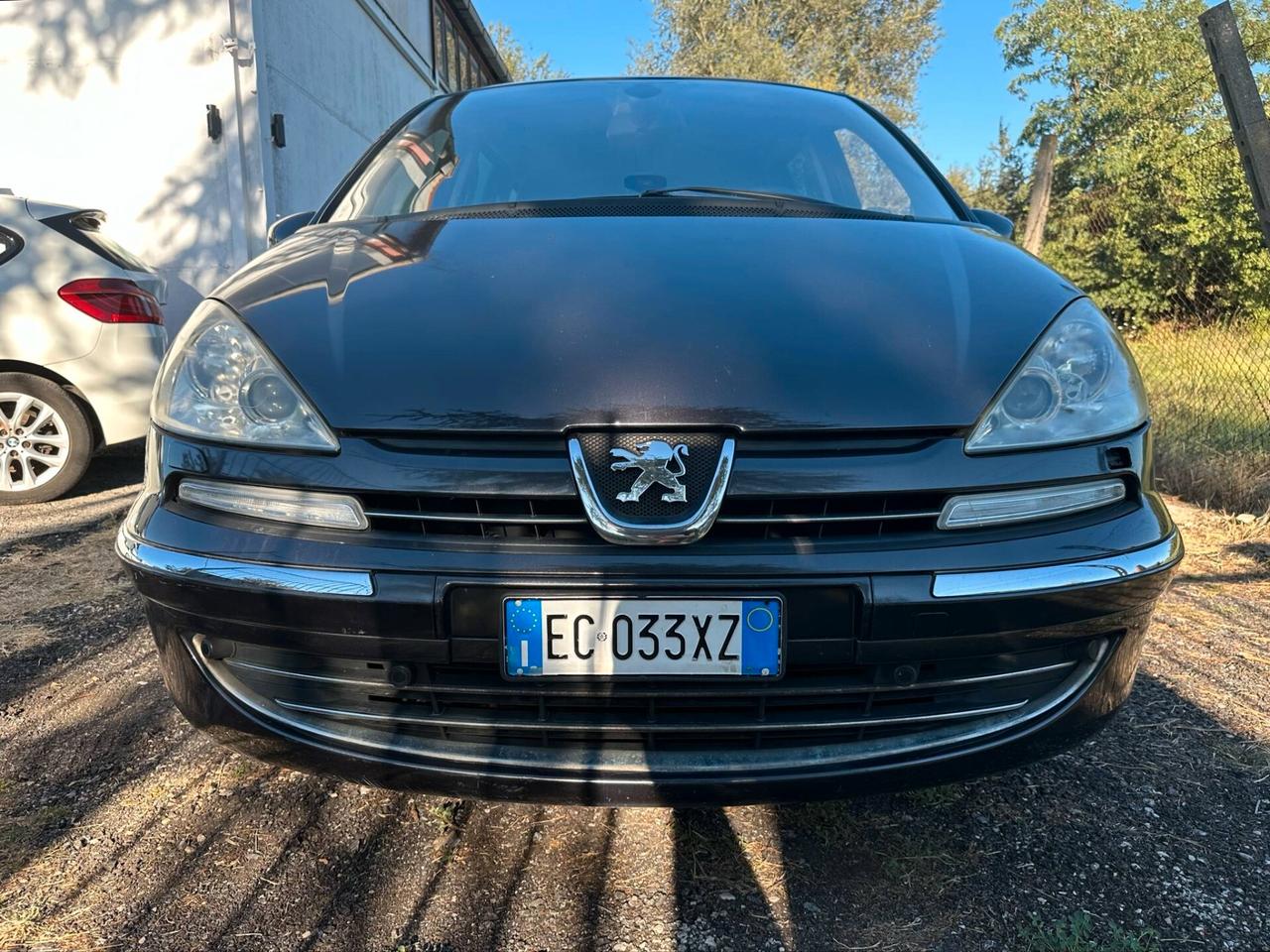Peugeot 807 2.0 HDi 136CV ST