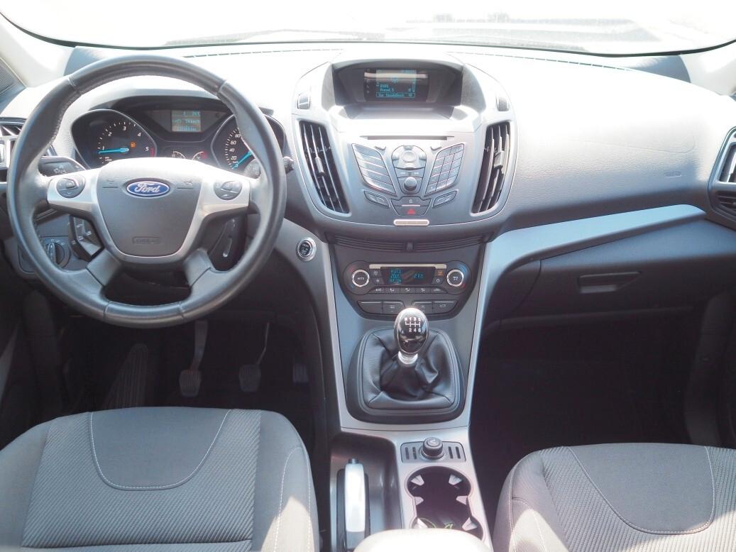 Ford Kuga 2.0 TDCI 120 CV Titanium