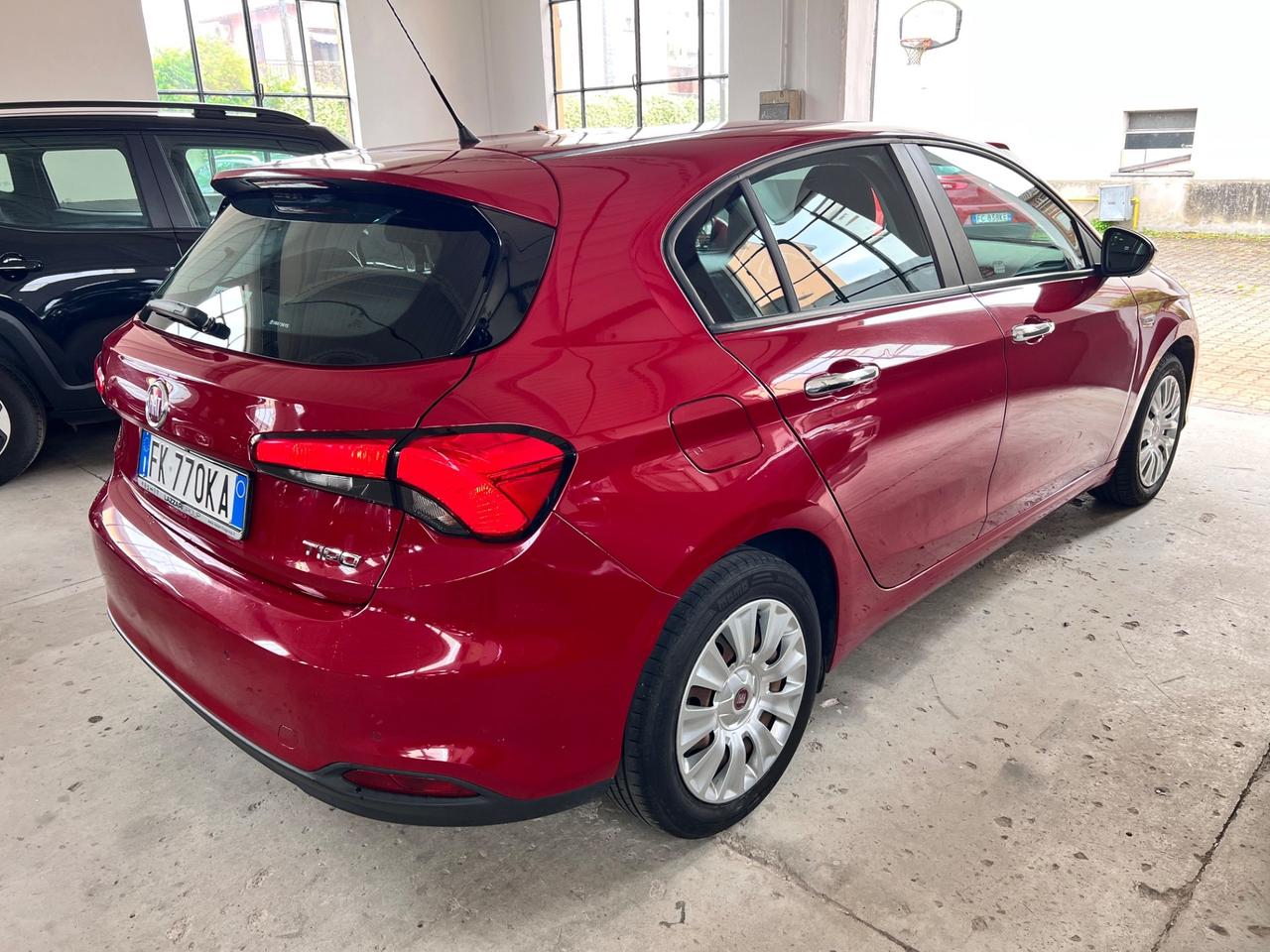 Fiat Tipo 1.3 Mjt S&S 5 porte Easy DOPPIE GOMME