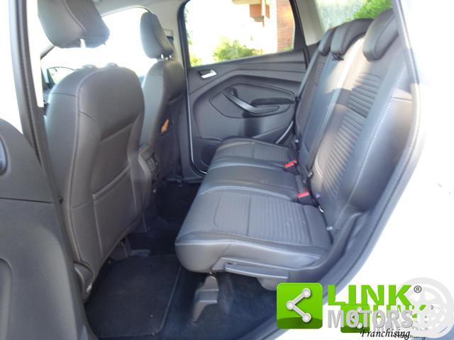 FORD Kuga TDCI Powershift Edition
