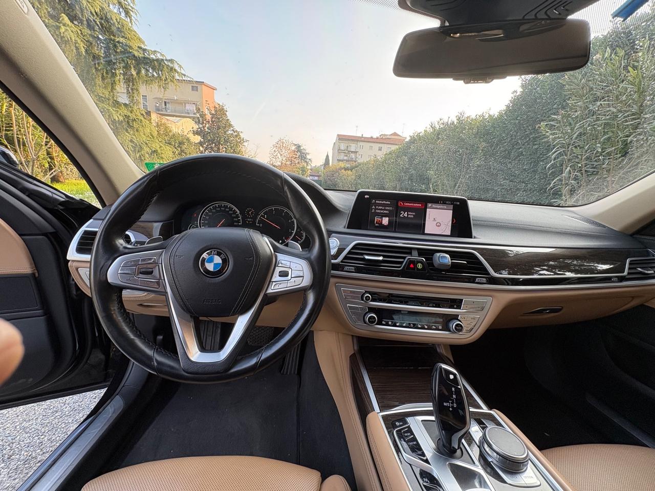 BMW 740d xdrive Luxury auto(EX NCC)