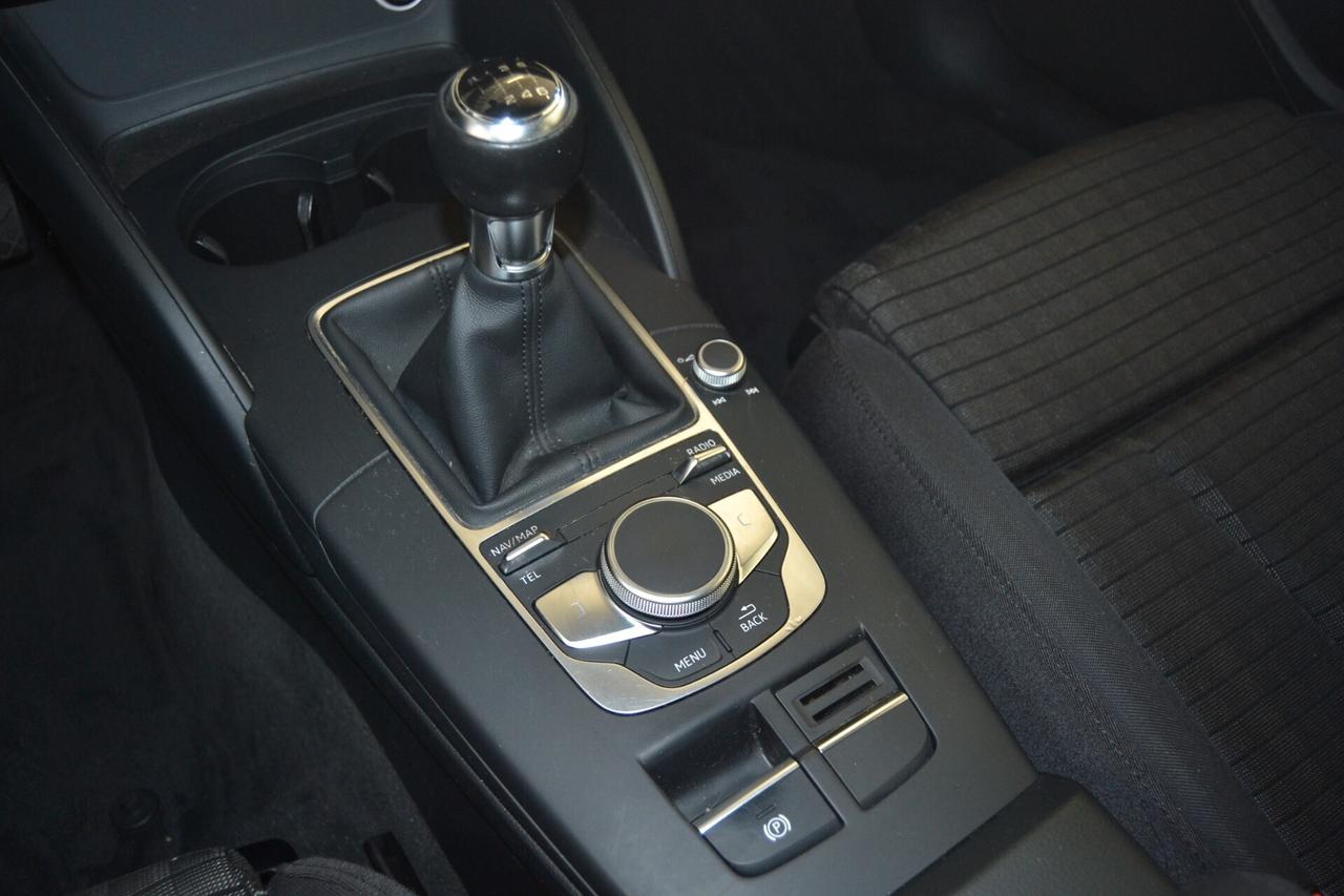 Audi A3 SPB 1.6 TDI DESIGN Navi/Xenon/MY2017