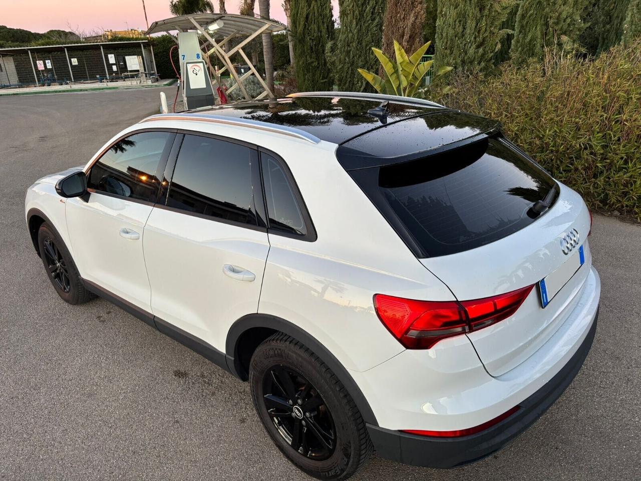 AUDI Q3 S-LINE 2.0 TDI 35 150Cv -10/2021