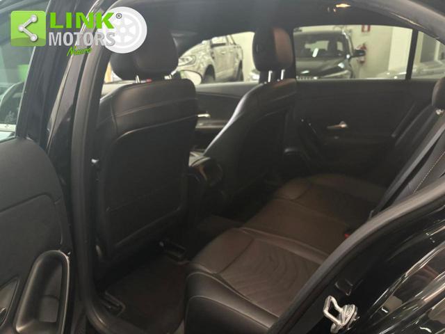 MERCEDES-BENZ A 180 d Automatic Business