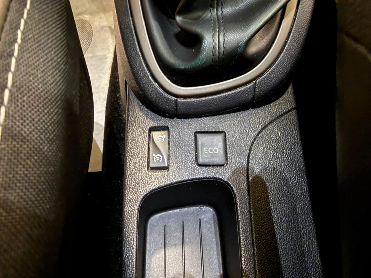 Renault Clio IV 2017 0.9 tce energy Intens 90cv