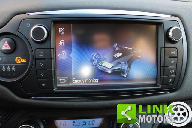 TOYOTA Yaris 1.5 Hybrid 5 porte Active cambio automatico