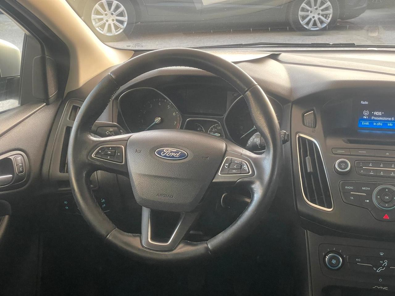 Ford Focus 1.0 EcoBoost 100 CV Start&Stop Business