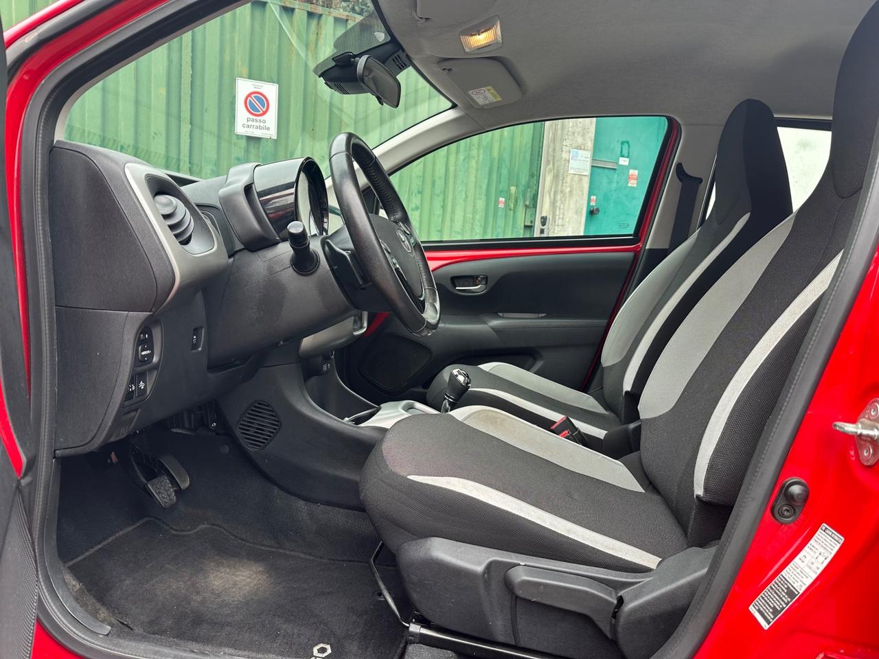 Toyota Aygo 1.0 VVT-i 69 CV 5 TSS MMT