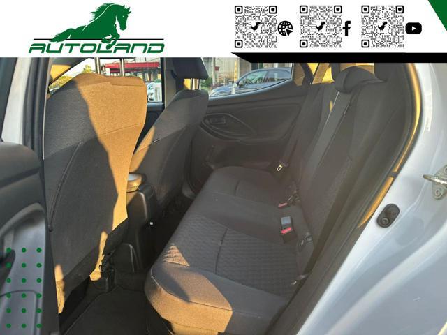TOYOTA Yaris 1.5 Hybrid 5 porte Active