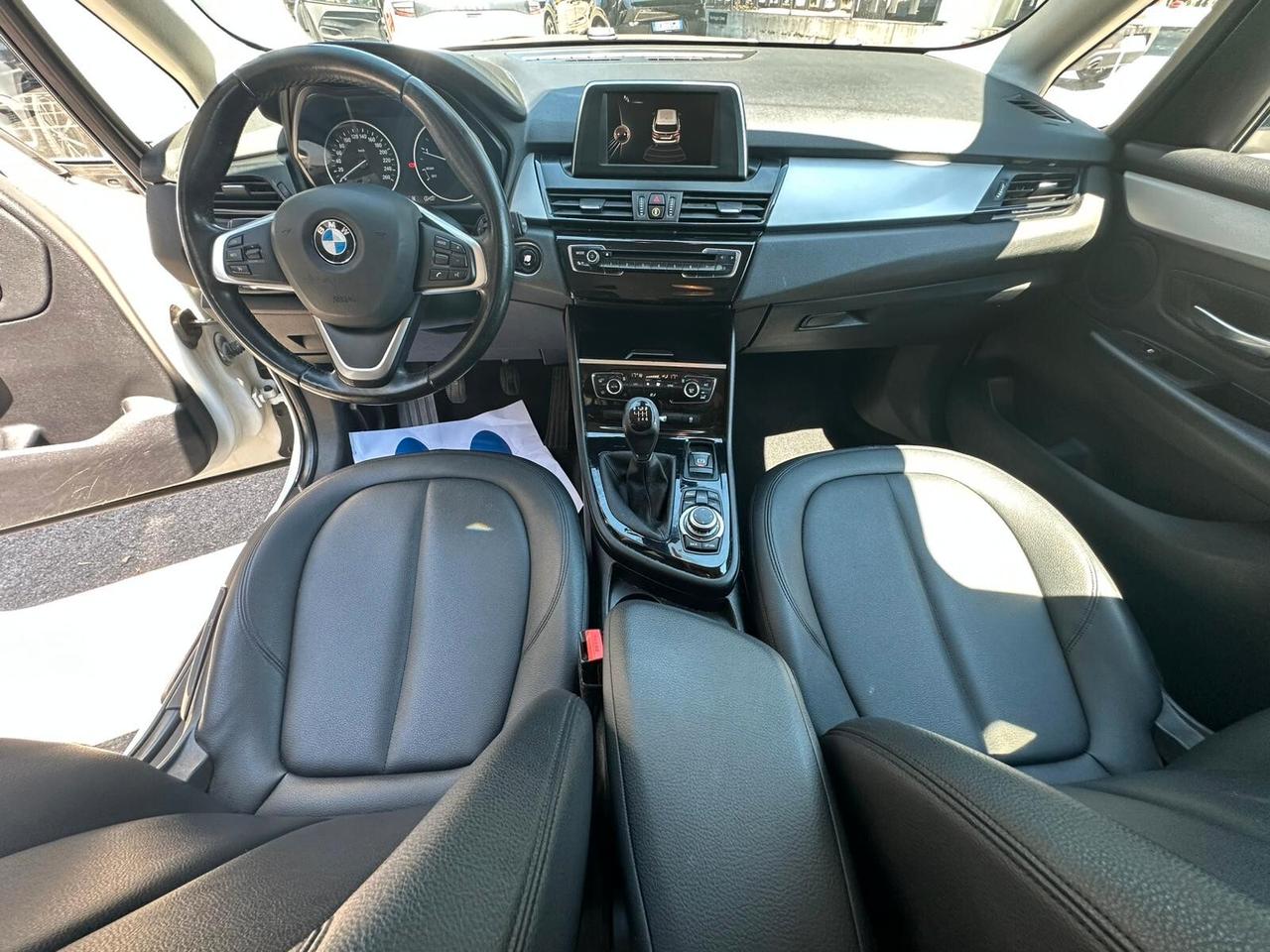 Bmw 2er Active Tourer 218d Advantage