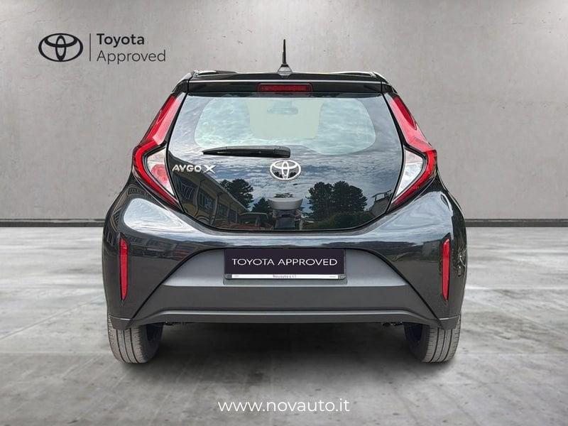 Toyota Aygo X 1.0B (72 CV) Active