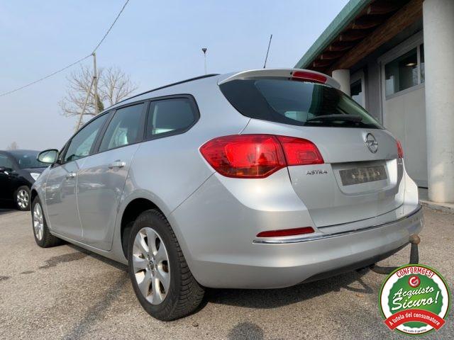 OPEL Astra 1,3 Cdti Sports Tourer Cosmo