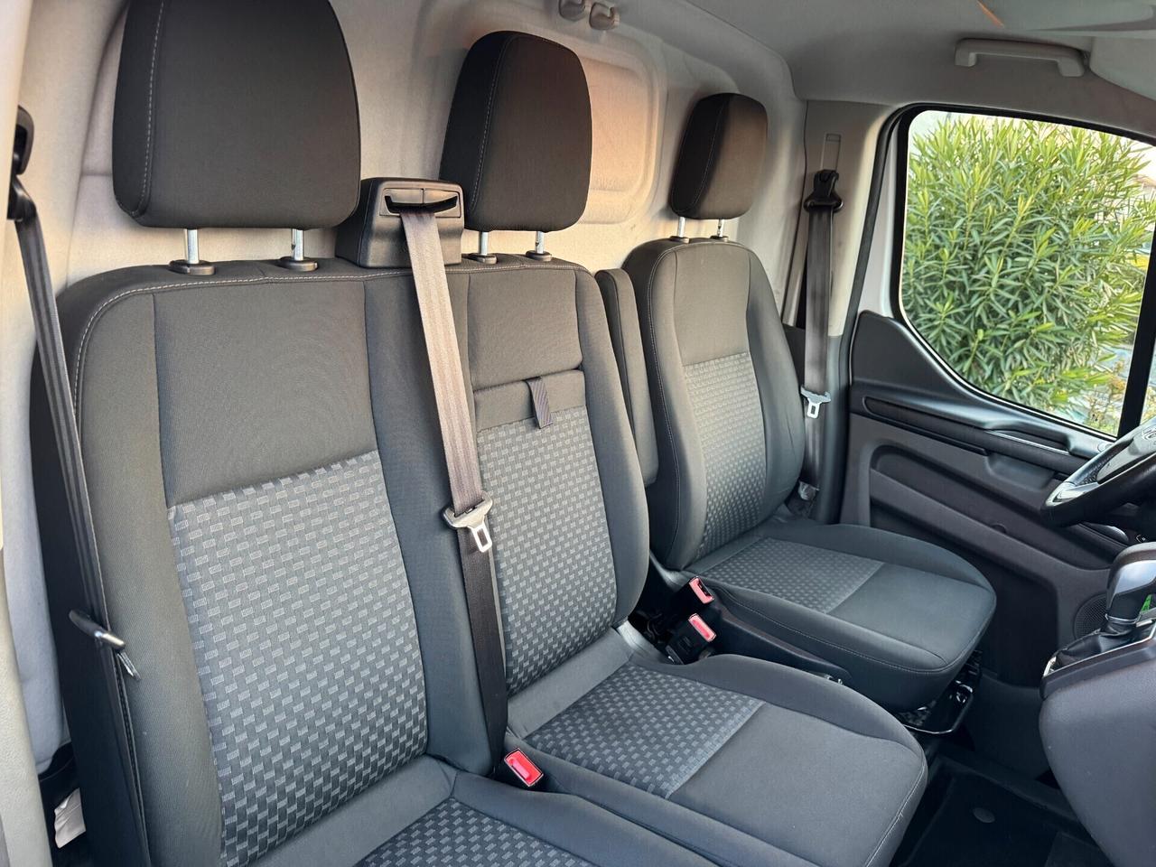 Ford Transit Custom 300 2.0 EcoBlue 130 aut. PL Furgone Titanium