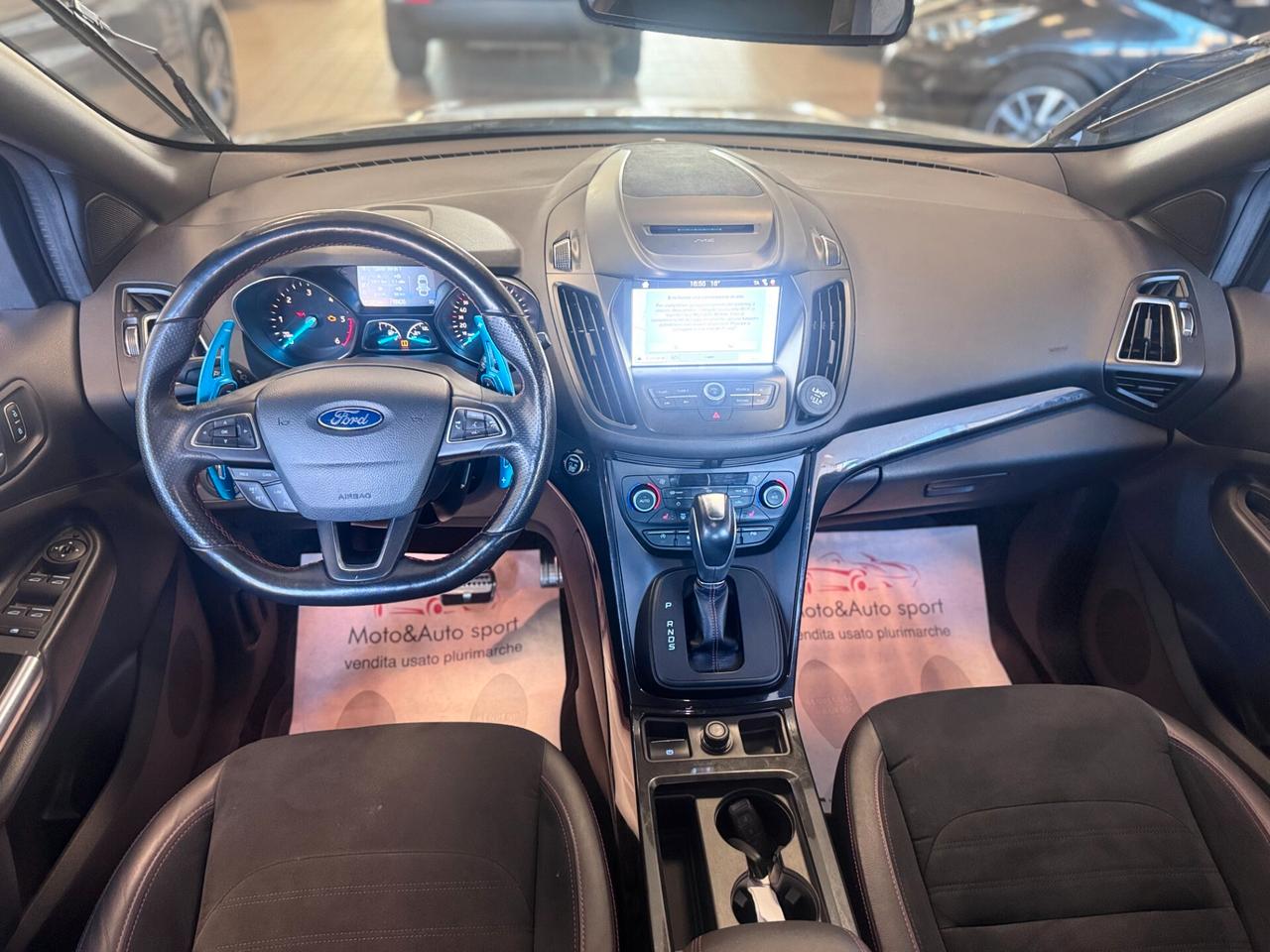 Ford Kuga 2.0 TDCI 150 CV S&S 4WD Powershift ST-Line