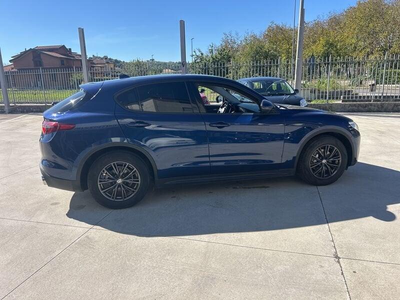 Alfa Romeo Stelvio 2017 2.2 t Executive rwd 180cv auto