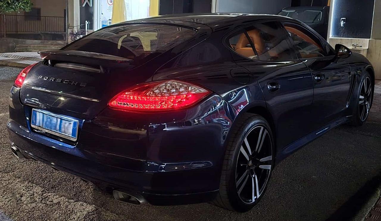 Porsche Panamera 3.0 Diesel 2012