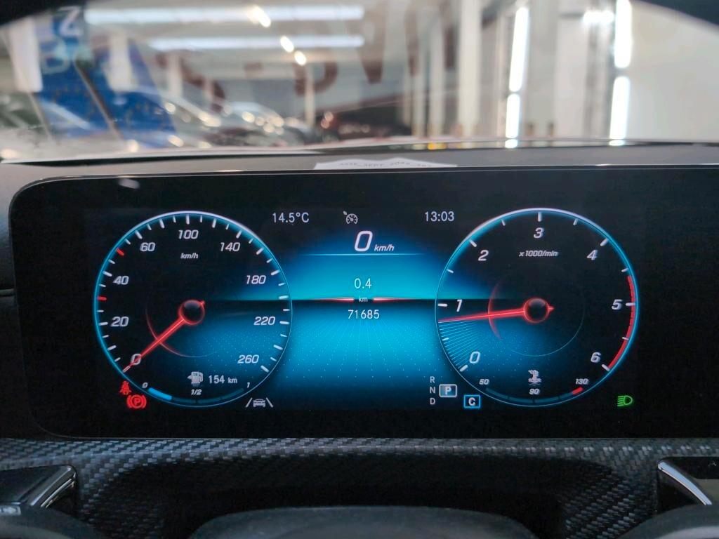 Mercedes-benz CLA 180 180D 116CV AUTOMATIC BUSINESS SOLUTION (FARI LED - NAVI PREMIUM PARK ASSISTANT)