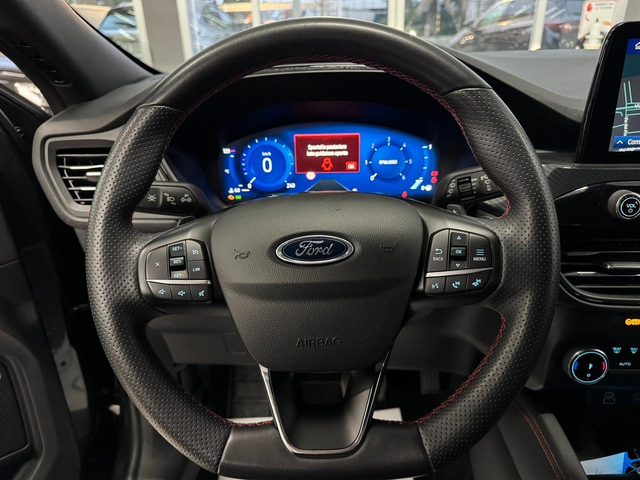 Kuga 2.0EcoBlue auto ST-Line PARI NUOVO!!!!