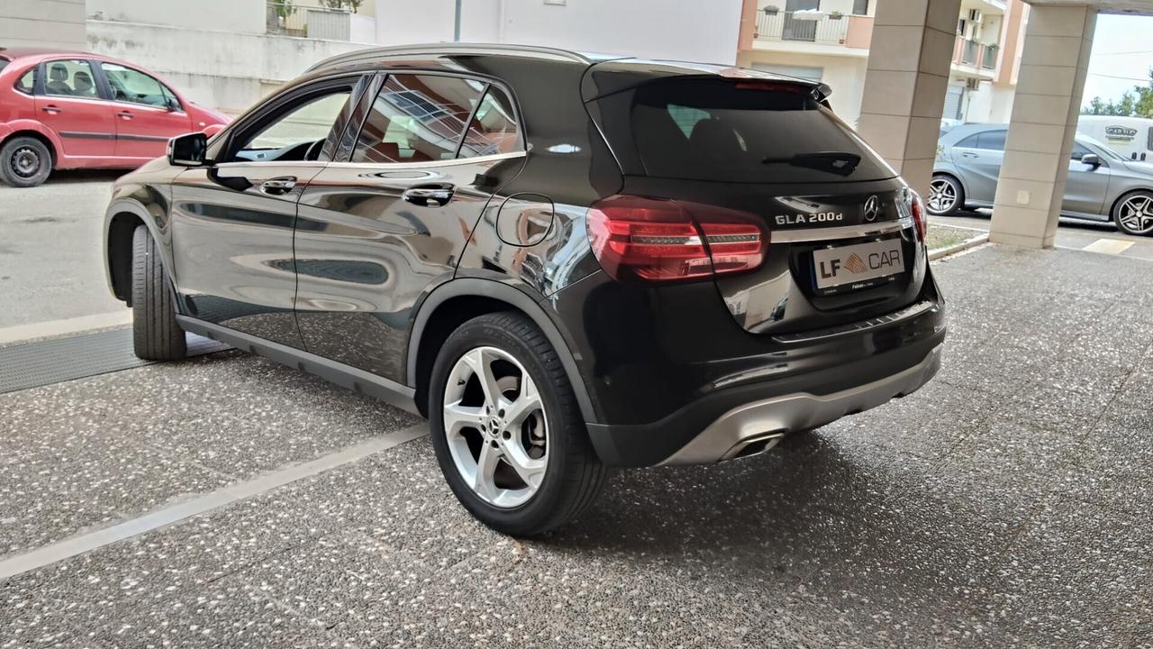 Mercedes-benz GLA 200 d Automatic Sport 2.2 136 cv