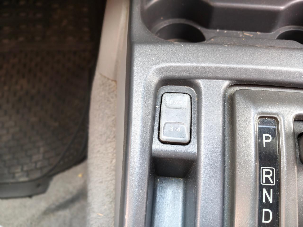 Isuzu D-Max 3.0 TD 4WD LS Aut. + Gancio