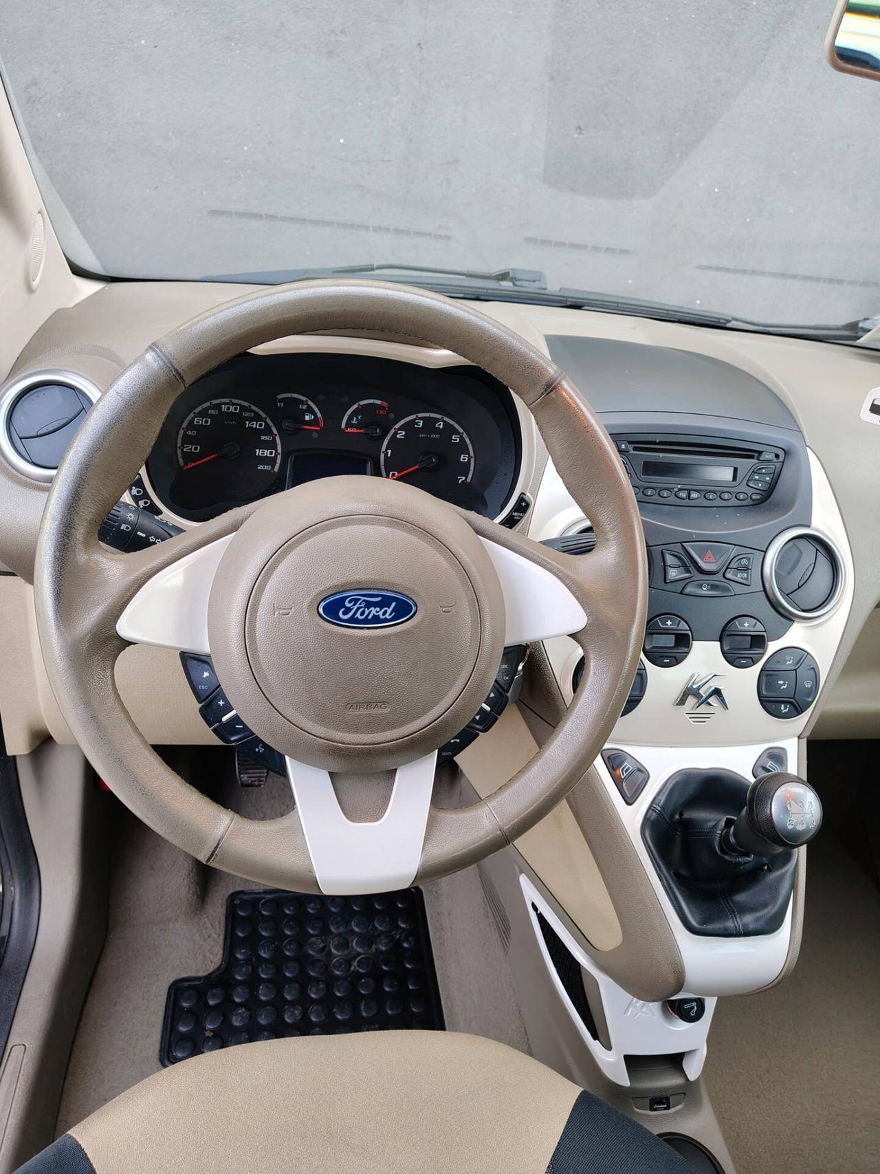 Ford Ka 1.3 TDCi 75CV Individual