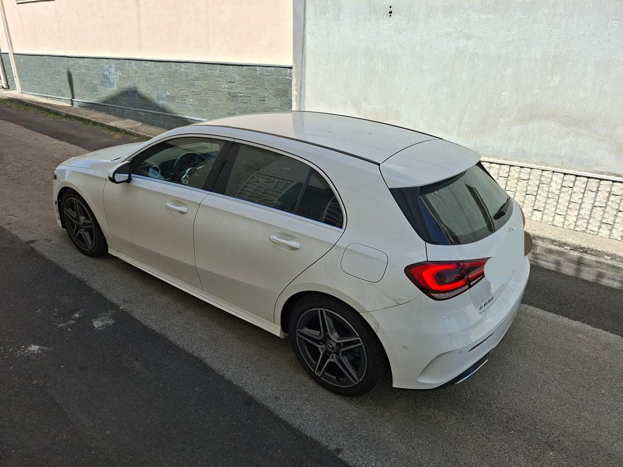 Mercedes-benz A 180 d Automatic Premium