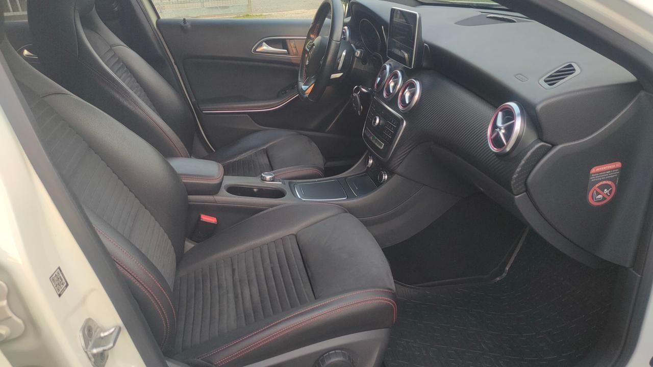 Mercedes-Benz A 180 d Automatic Premium AMG EURO 6