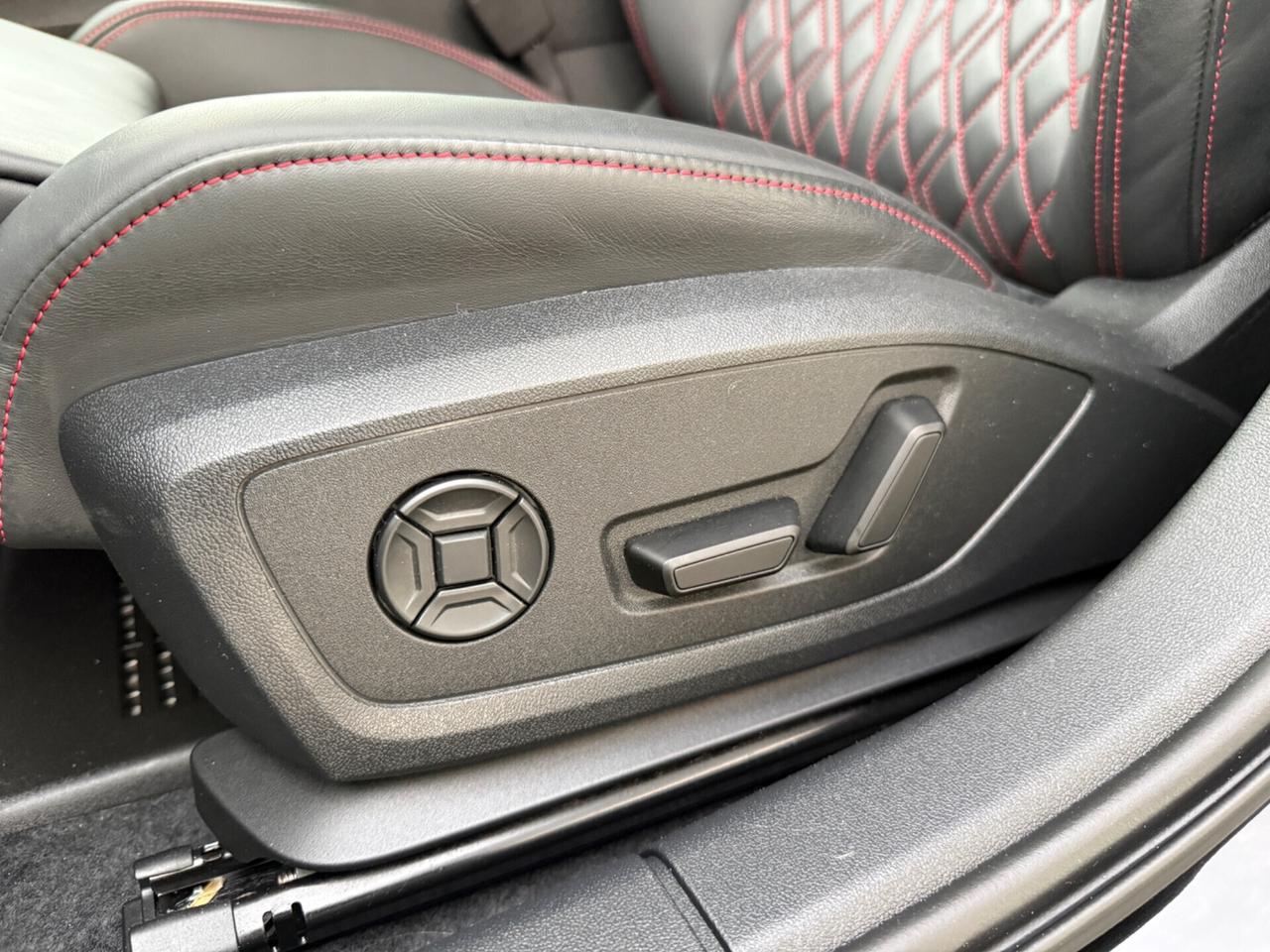 Audi A3 Sedan 35 TFSI S tronic S line edition|FULL OPTIONAL