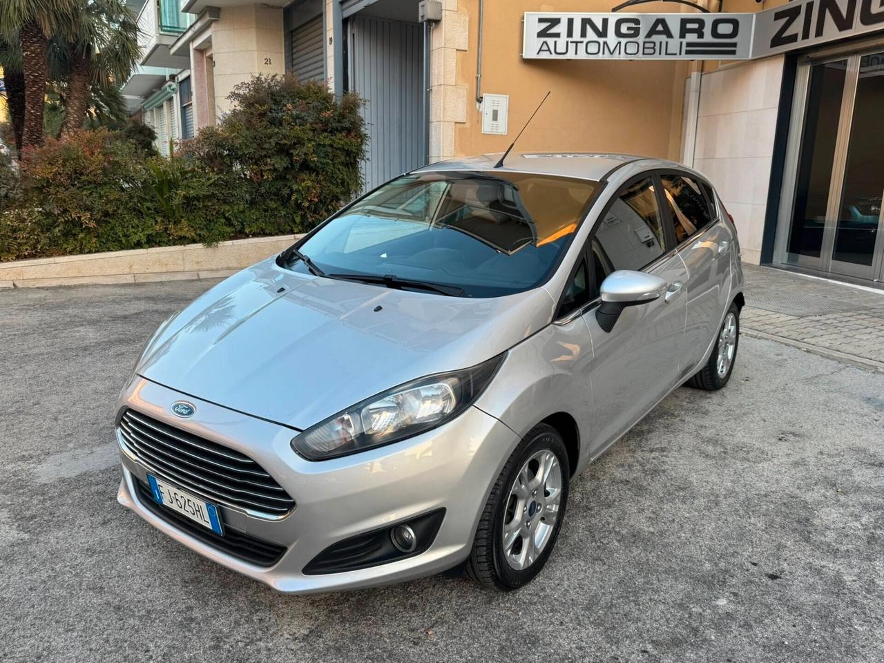 FORD FIESTA 1.5 TDCI 75 CV. E6 TITANIUM NAVI+CERCHI