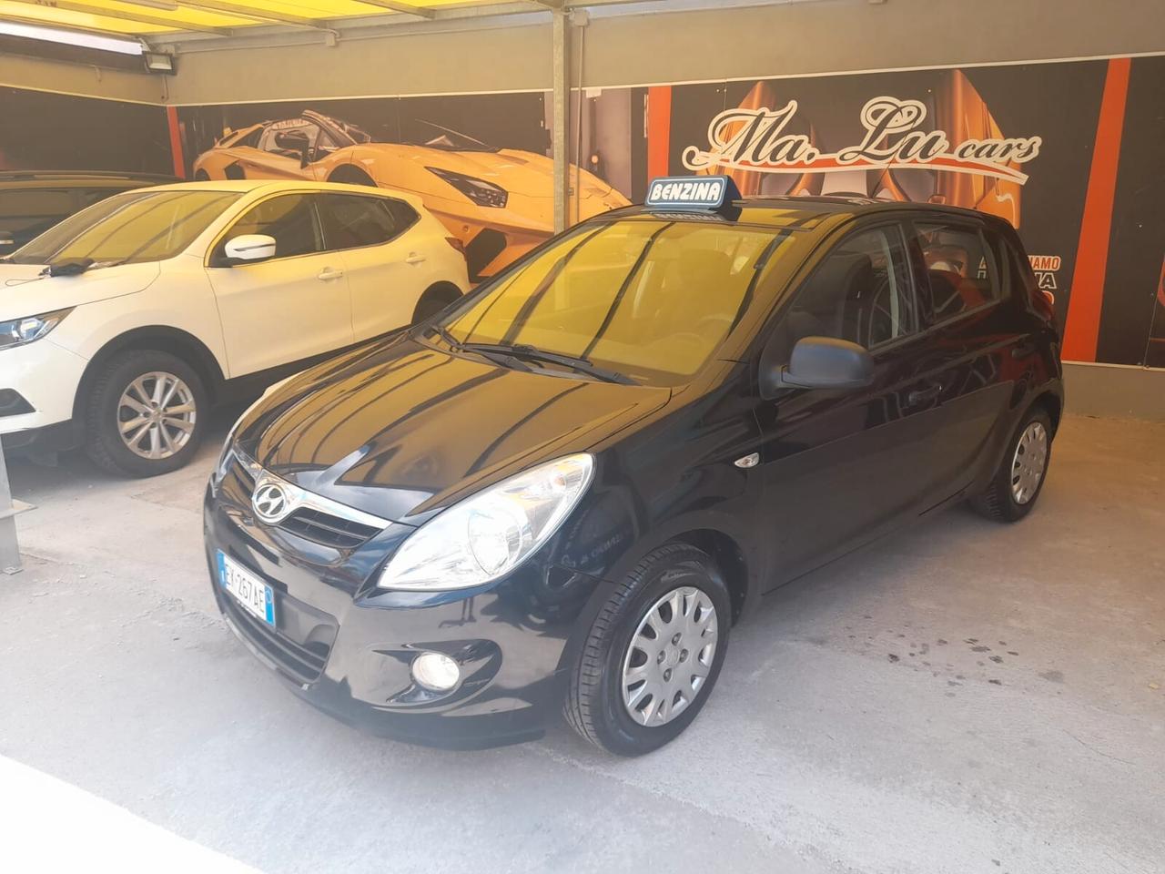 Hyundai i20 1.2cc benzina 12 mesi garanzia-2011
