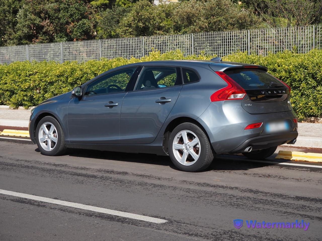 Volvo V40 D2 Geartronic Business