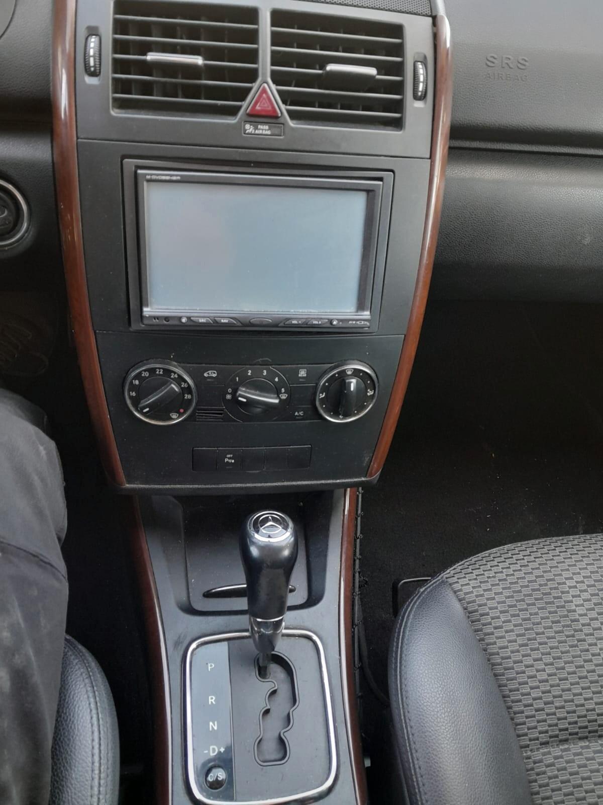 Mercedes-benz A 180 CDI AUTOMATICA