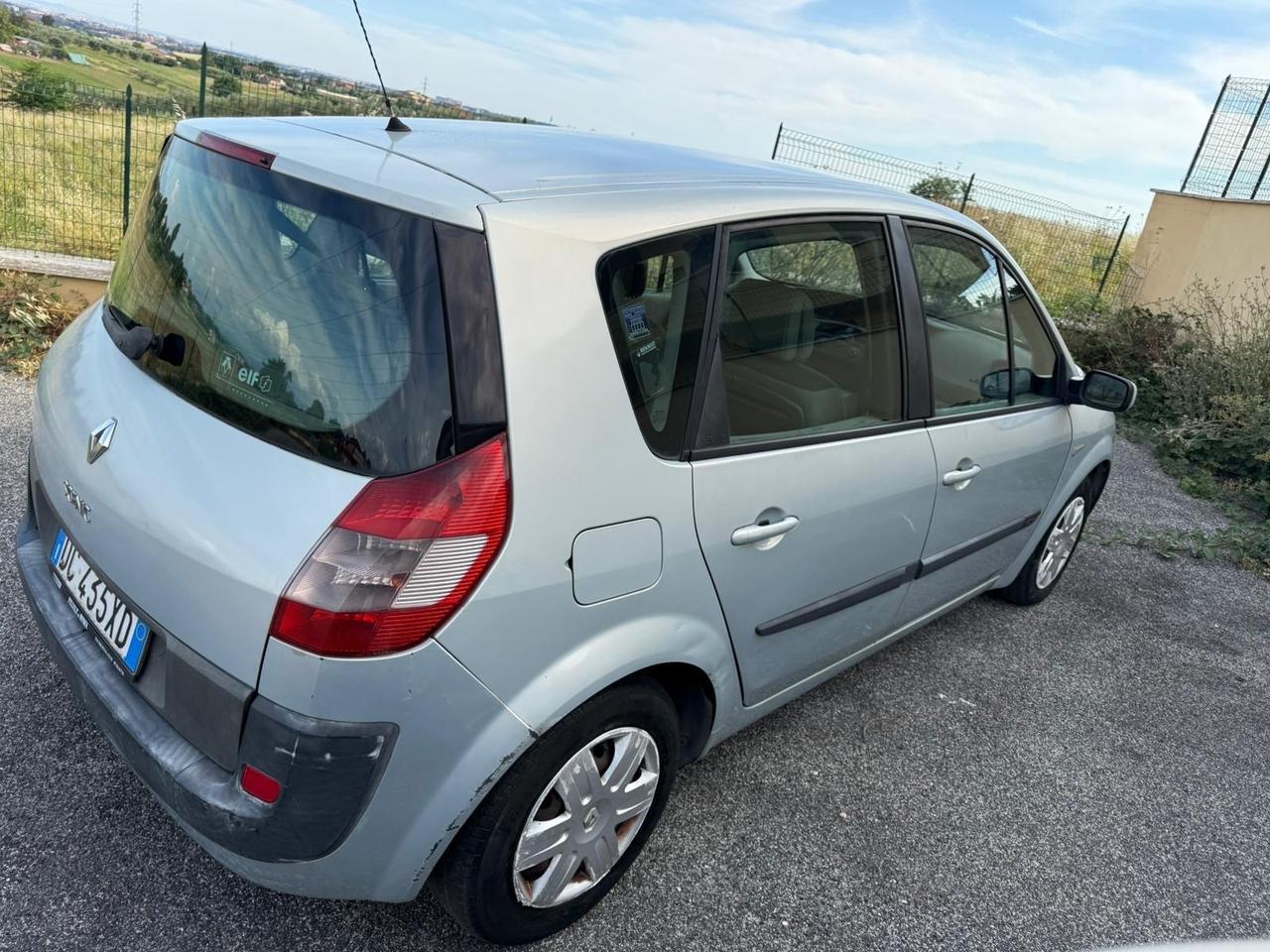 Renault Scenic Scénic 1.4 16V Pack Authentique