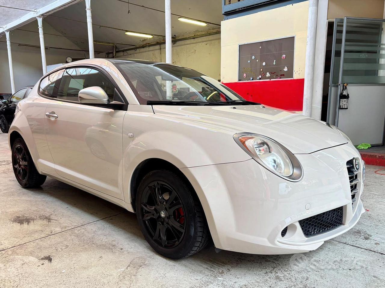 ALFA ROMEO MITO 1.4 78 CV DISTINCTIVE SPORT PACK -