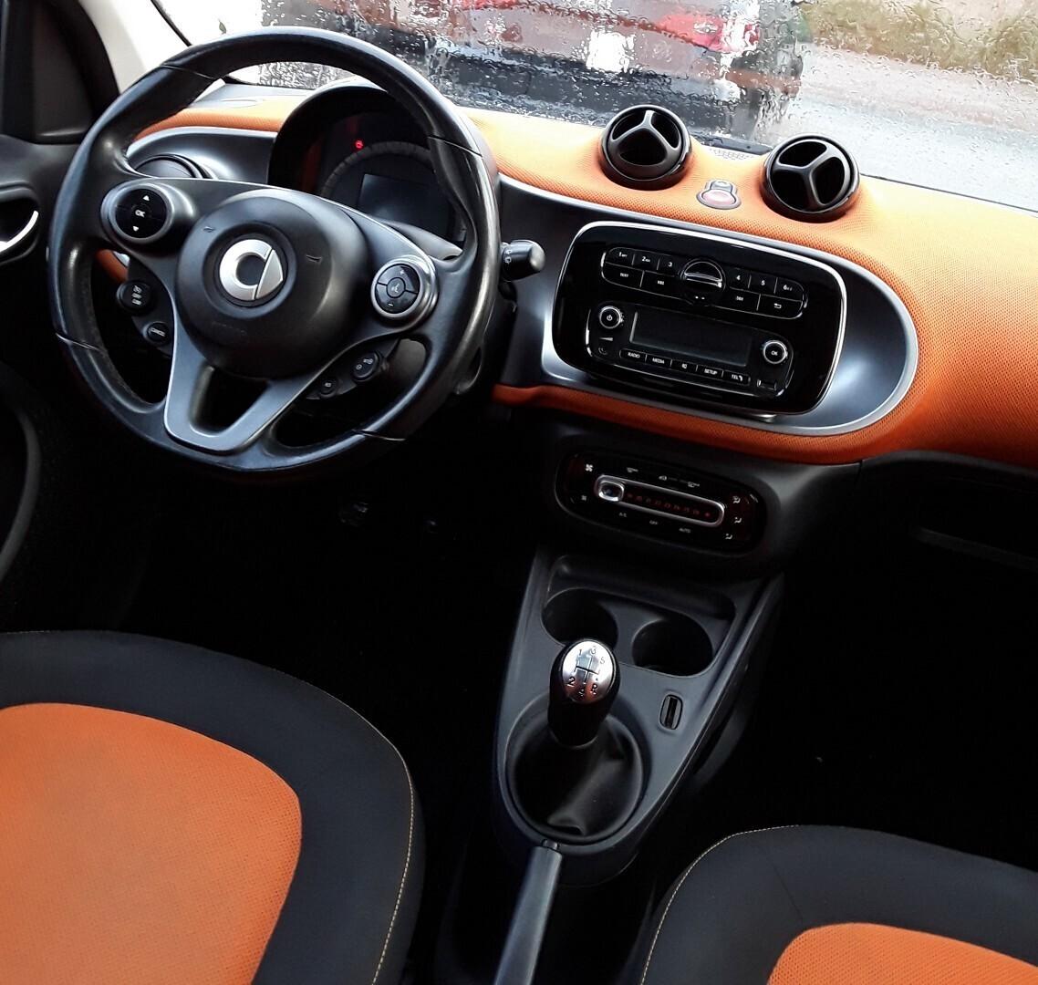 SMART FOUR FOUR 1.0 PASSION