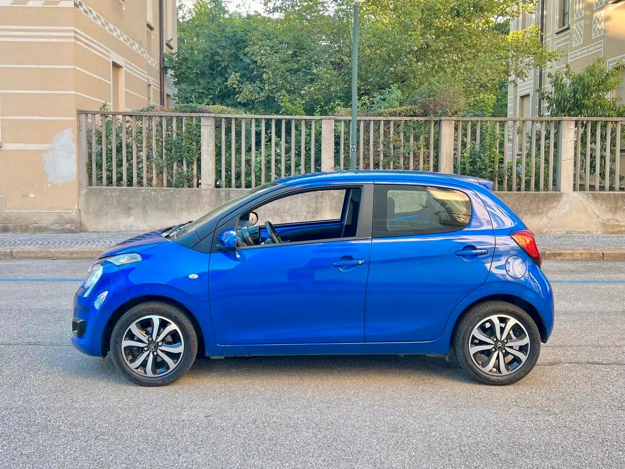 Citroen C1 VTi 72 5 porte Shine