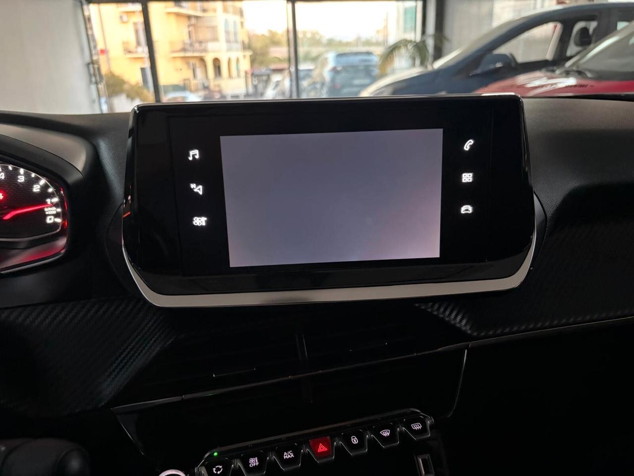 Peugeot 2008 PureTech 155 S&S EAT8 GT