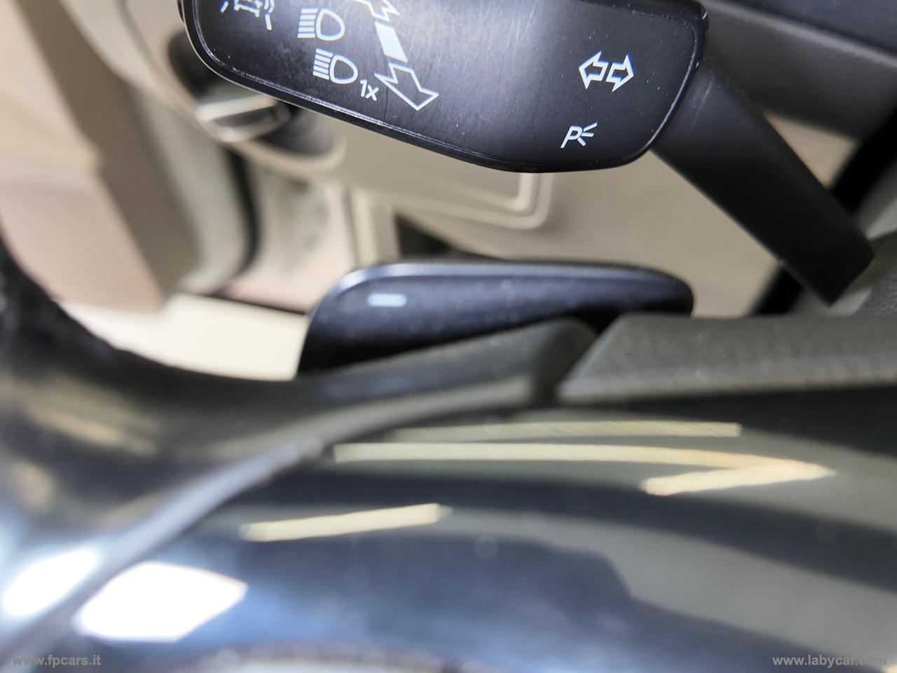 VOLKSWAGEN Tiguan 2.0 TDI DSG Advanced BMT TETTO APRIBILE