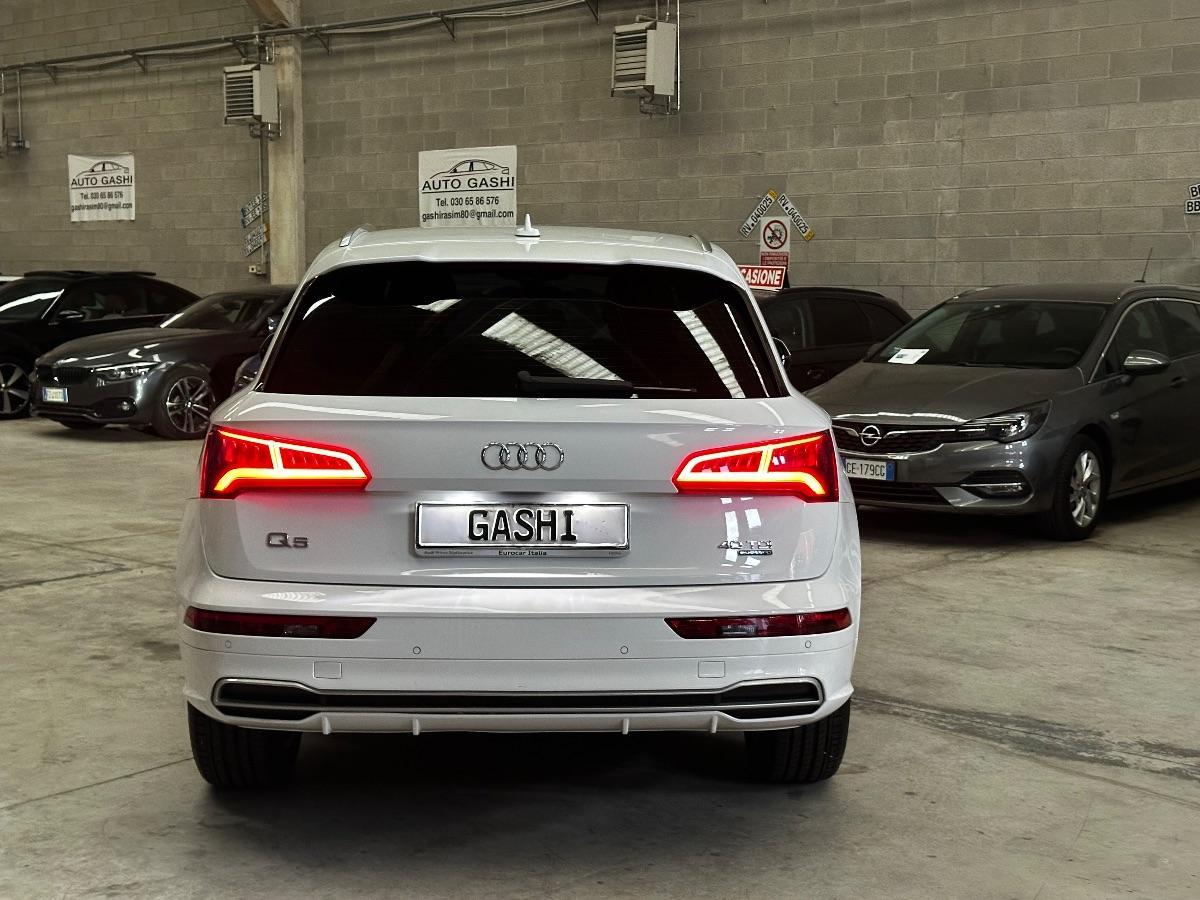 AUDI - Q5 - 40 TDI quattro S line plus