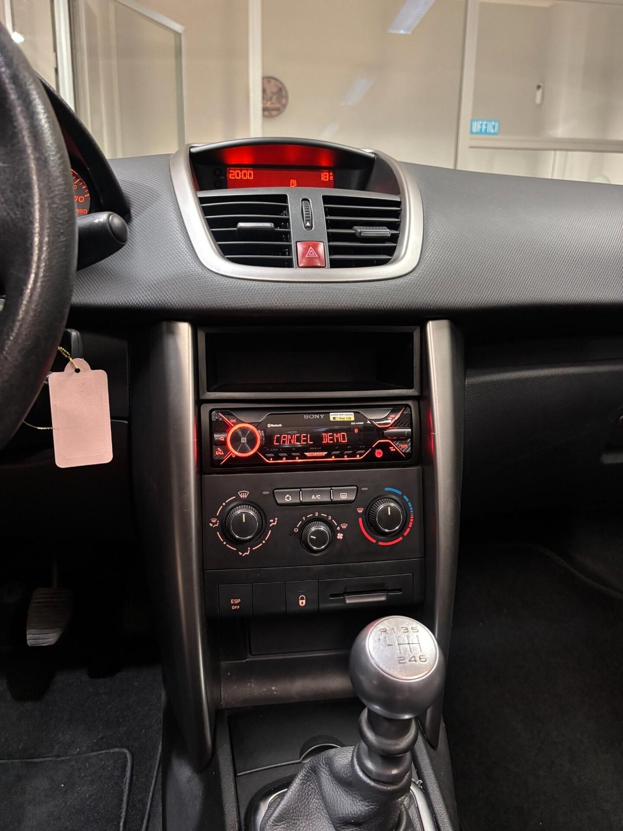 Peugeot 207 CC 1.6 hdi 8v Tecno 112cv