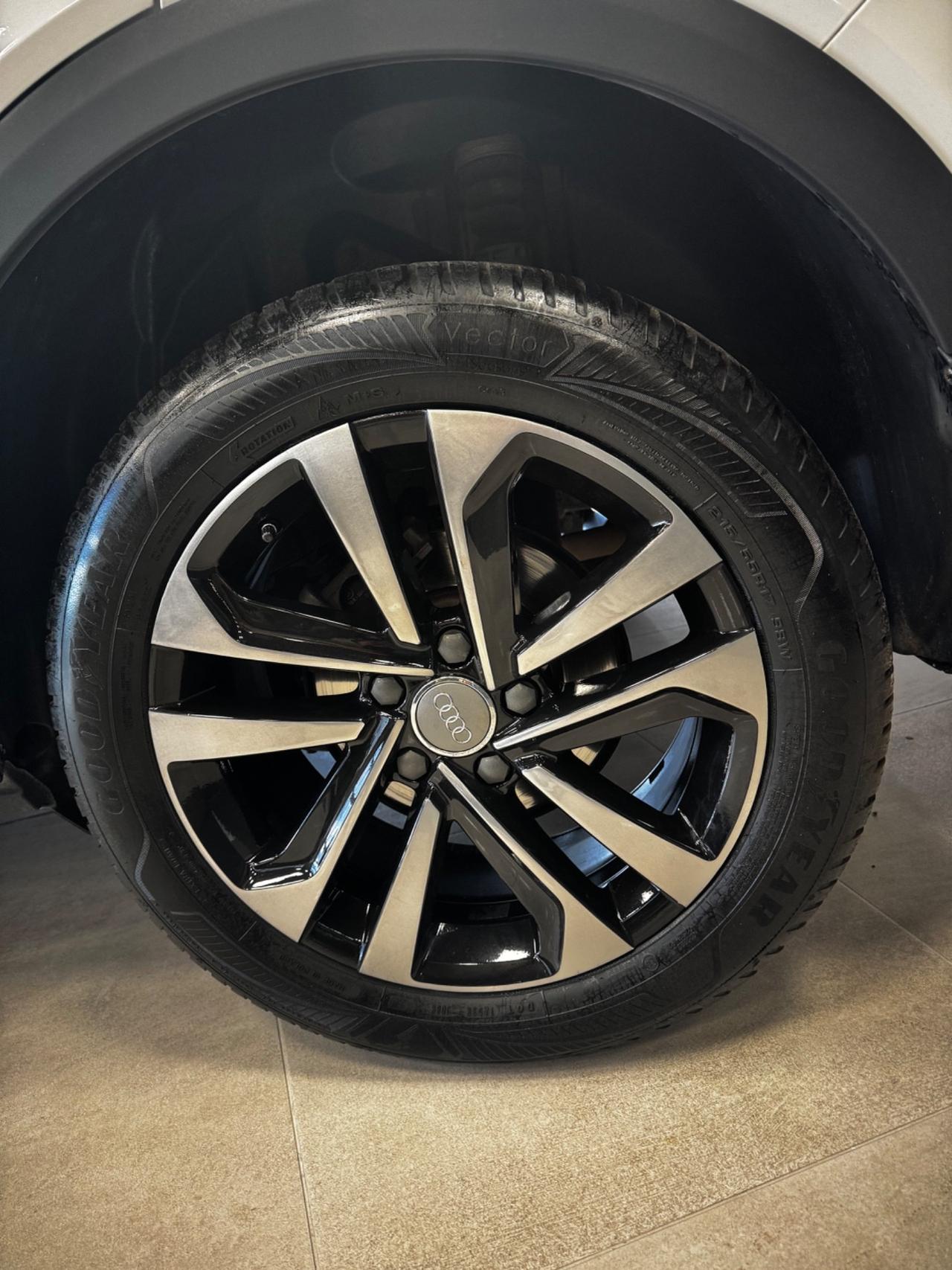 AUDI Q2 1.6 TDI 116CV DESIGN